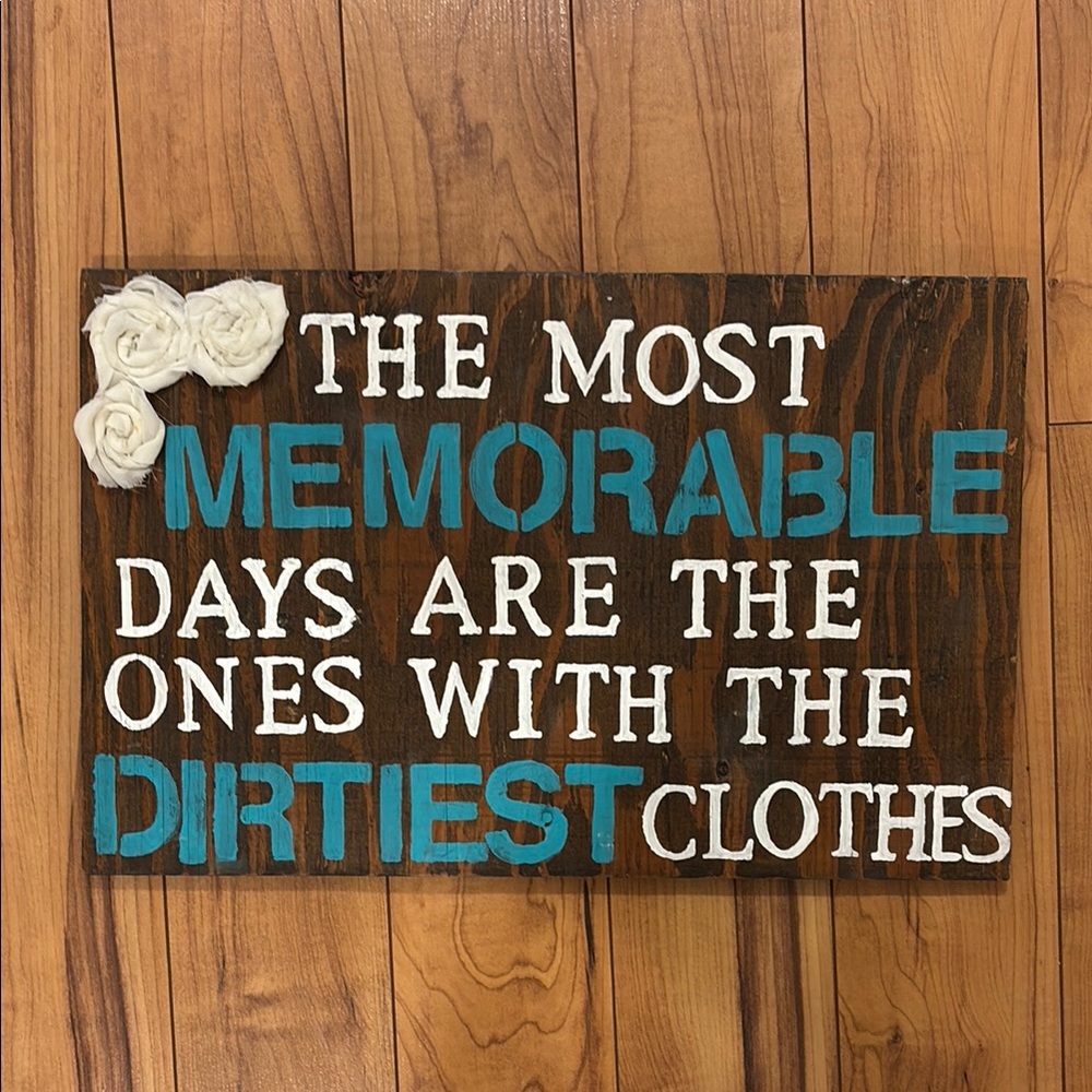 Decorative Wooden Sign with Inspirational Quote